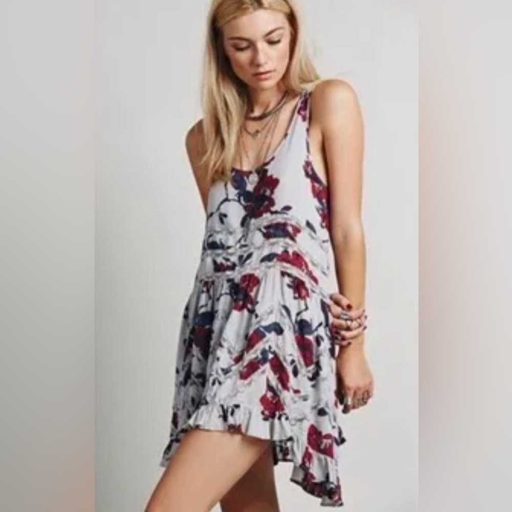 Free People Grey Red Floral Printed Trapeze Slip Dress Size Small Bohemian